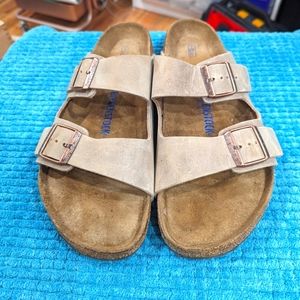 PENDING. Men's Birkenstock Arizona Sandals, 11-11.5 (44) Tobacco Brown